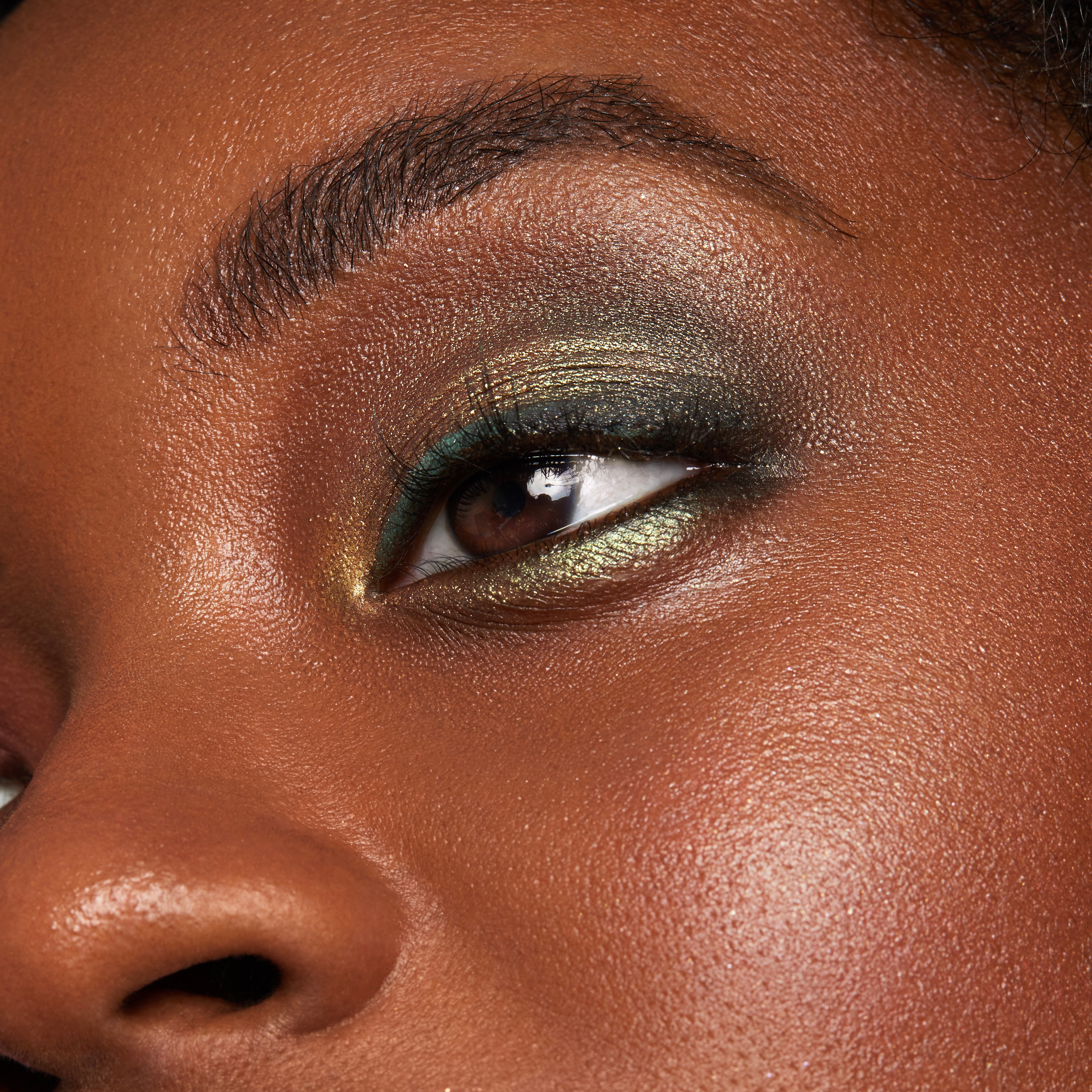 Moonwalk Antique Gold Duochrome Eyeshadow · ColourPop