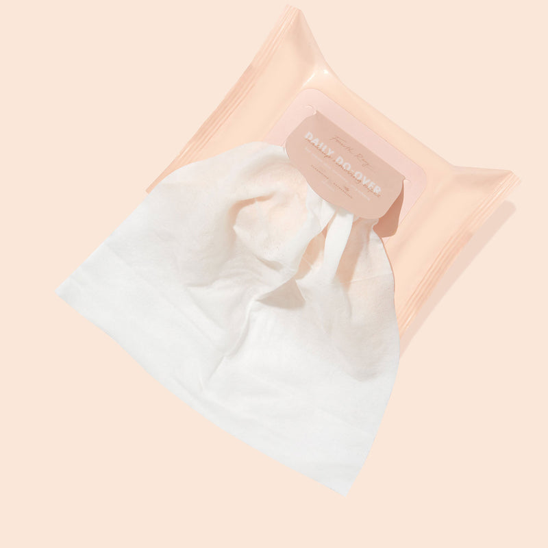 Fourth Ray Beauty Daily Do-Over makeup removing wipes