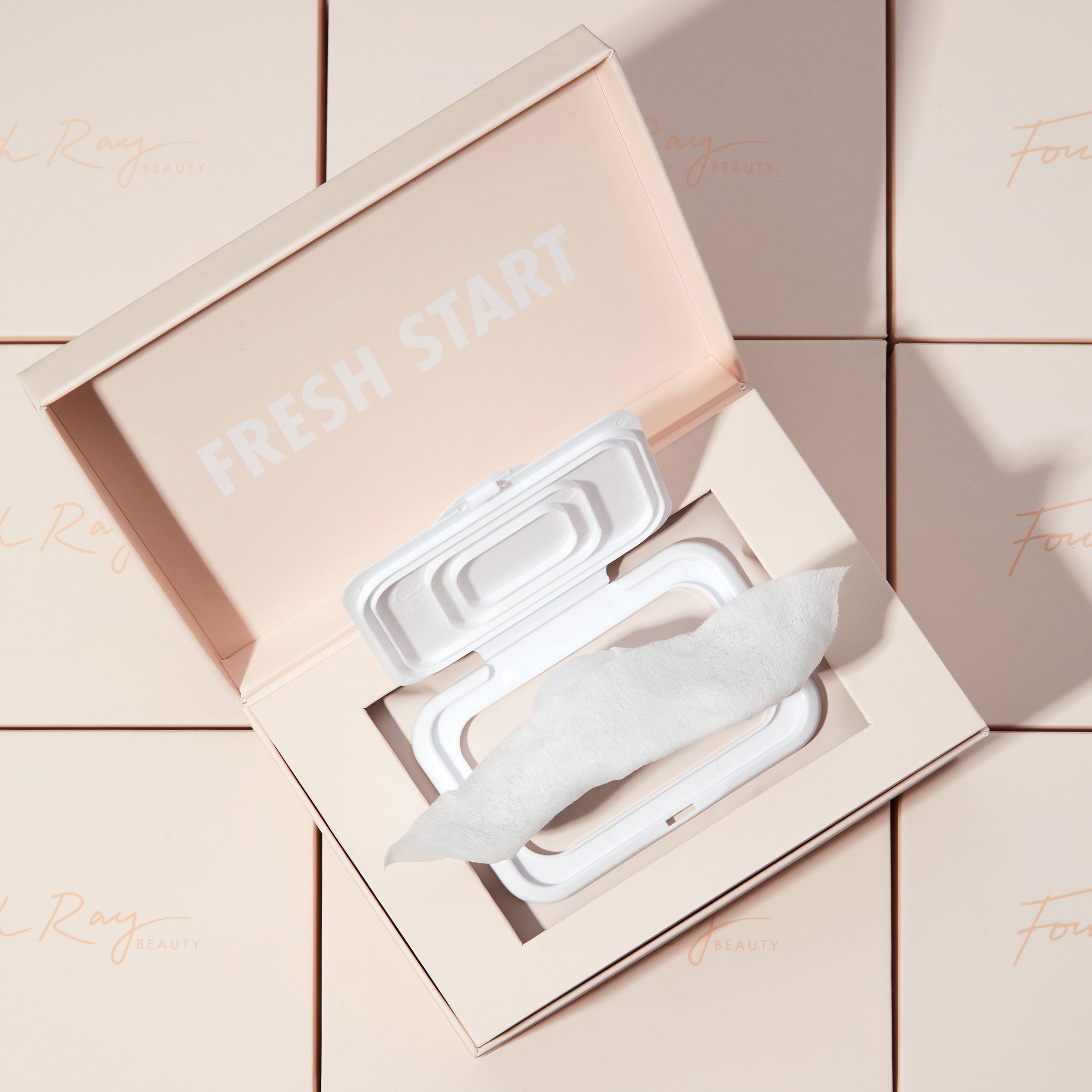 Fourth Ray Beauty Super Fresh Cleansing Towelettes Box Set